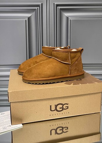Ugg ultra mini Classic Bot
