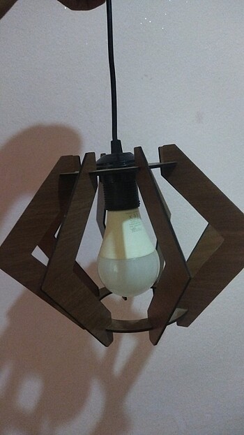 Ahşap avize 