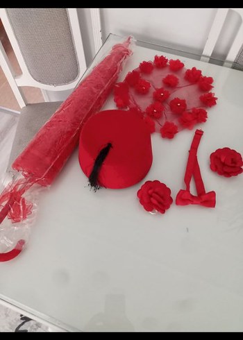 Kırmızı Kadın giyim aksesuarları - Görsel 2