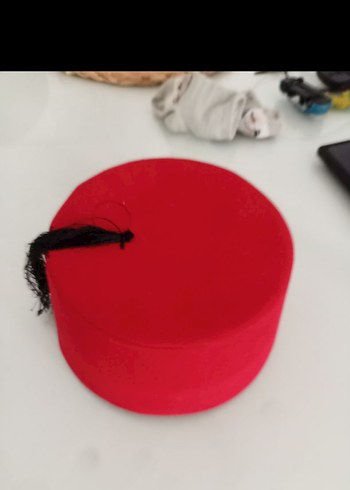 Kırmızı Kadın giyim aksesuarları - Görsel 4