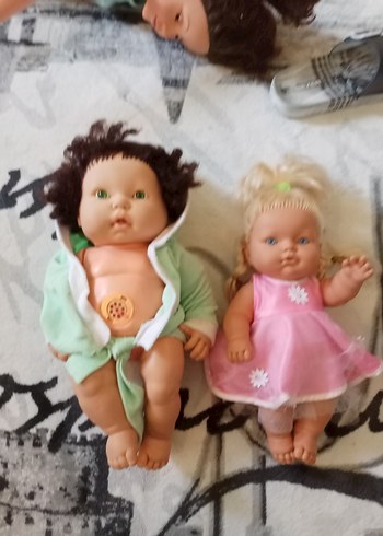 Barbie Pembe Elbiseli Pastel Bebek Oyuncakları