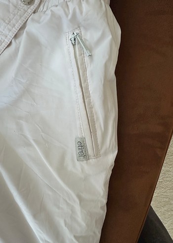 Beyaz Kayak pantolonu - Görsel 3