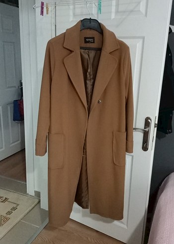 Bej Düğmeli Uzun Kadın Kaban - Görsel 7