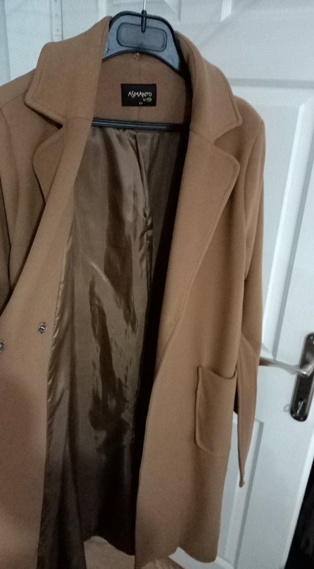 Bej Düğmeli Uzun Kadın Kaban - Görsel 4