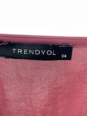 34 Beden çeşitli Renk Trendyol & Milla Bluz %70 İndirimli.