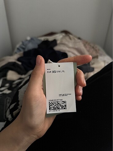 xs Beden Hm tek omuzlu kısa üst