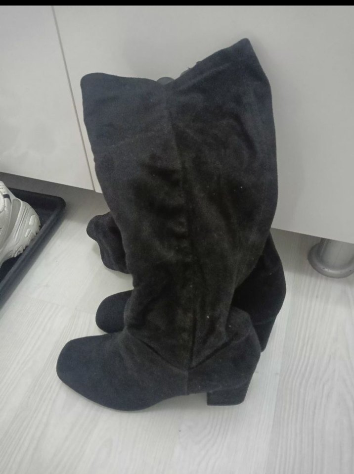 Siyah Süet Dizüstü Stiletto Bot - Görsel 2