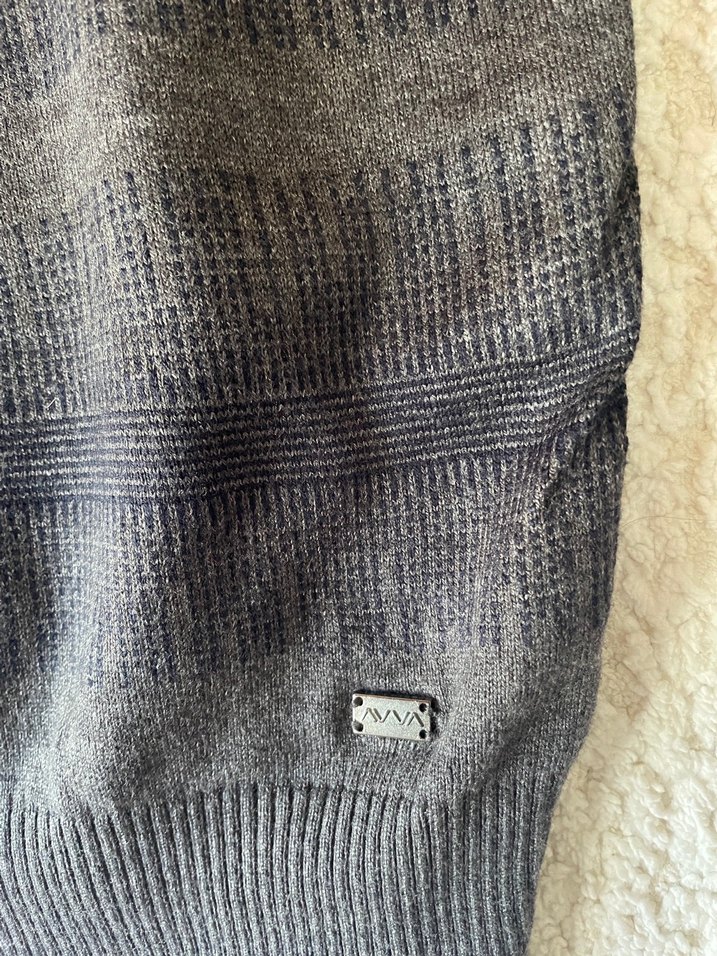 Gri V Yaka Erkek Triko Kazak Avva marka - Görsel 3