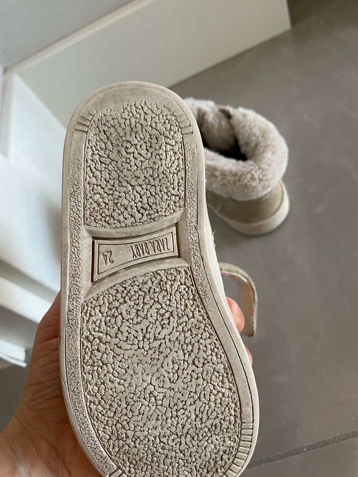 Zara Tüylü Bot 24 numara - Görsel 2