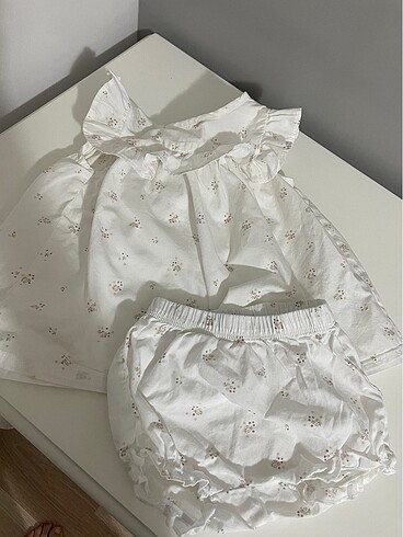 3-6 Ay Beden H&M kız bebek takım
