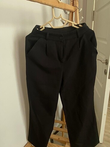 Siyah kumaş pantolon