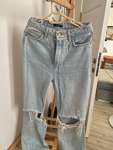 Trendyol milla yırtık jean