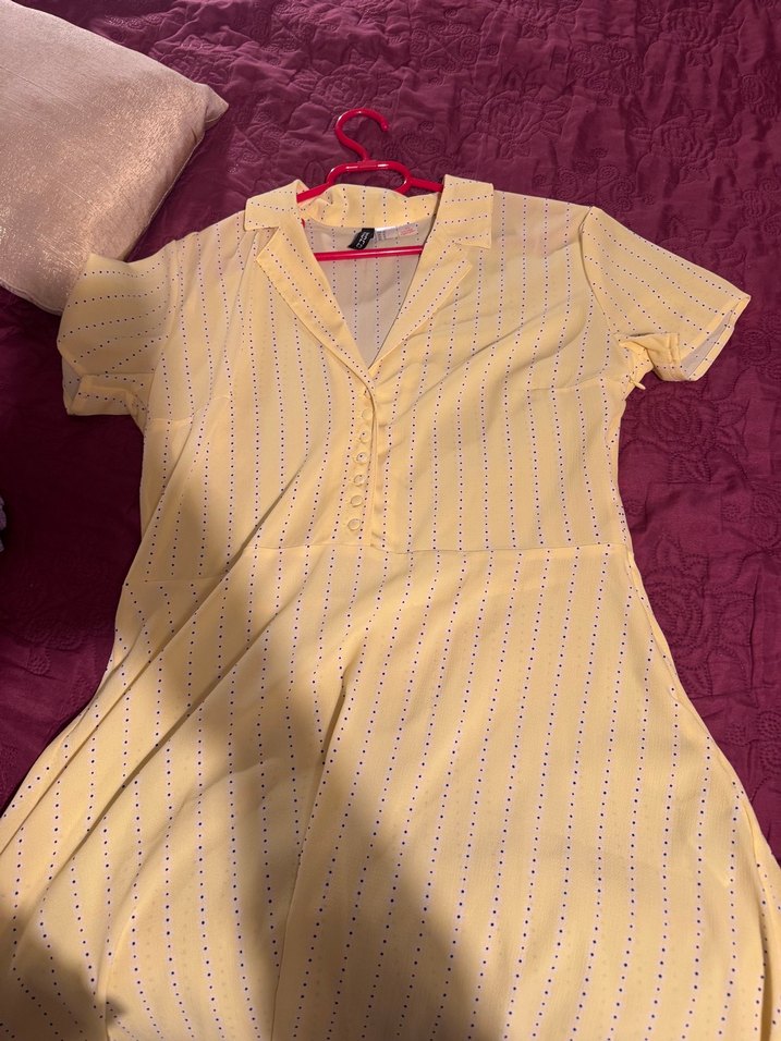 Sarı V Yaka Elbise - Görsel 4