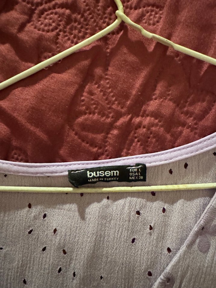 Mor V Yakalı Kısa Kollu Bluz - Görsel 4