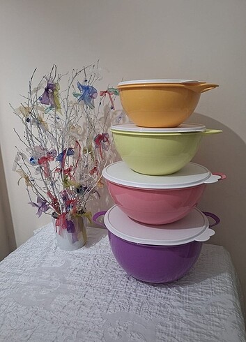 Tupperware Tupperware