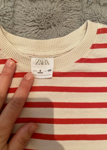 Kız Çocuk Kırmızı Çizgili Kısa Kollu Tişört - Görsel 3