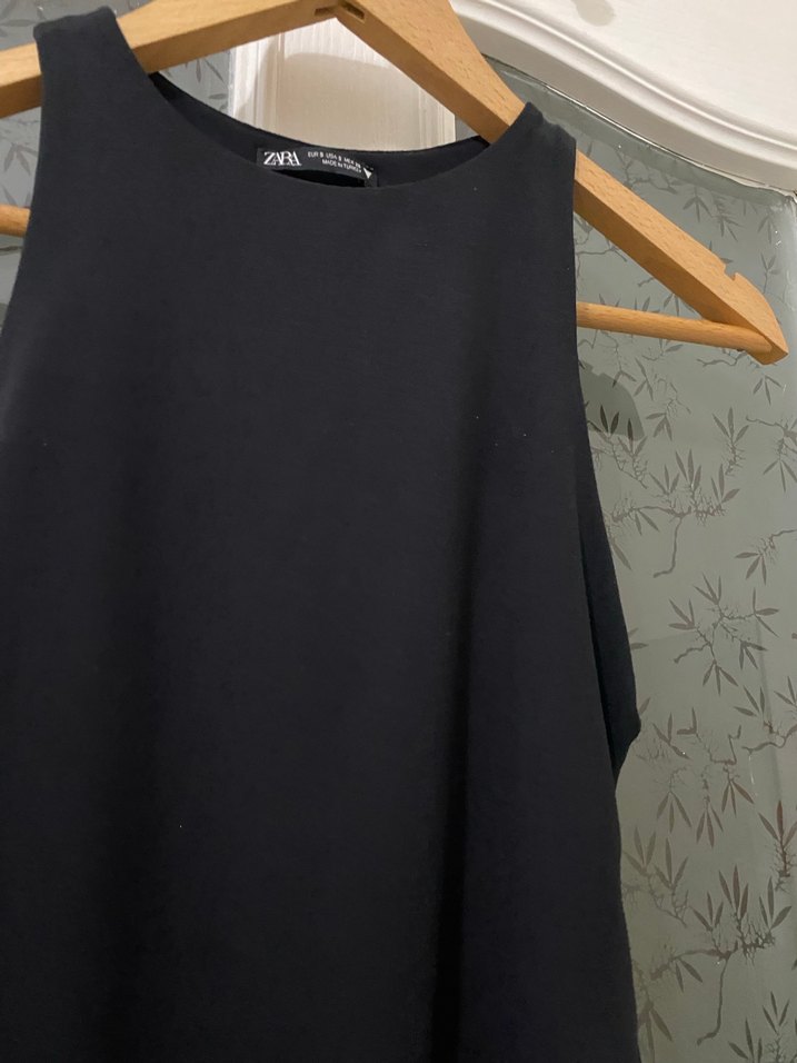 Yüksek Yakalı Siyah Body - Görsel 2