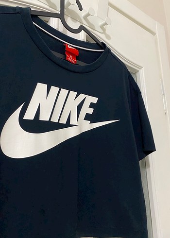 Nike orjinal Lacivert Kısa Kollu Tişört - Görsel 2