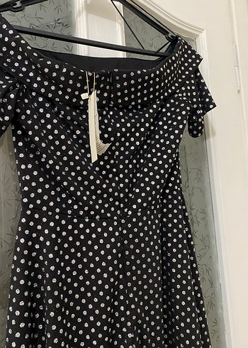 Puantiye Desenli Siyah Elbise - Görsel 5