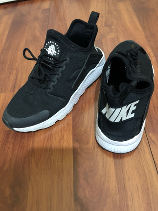 Nike huarache spor ayakkabı 