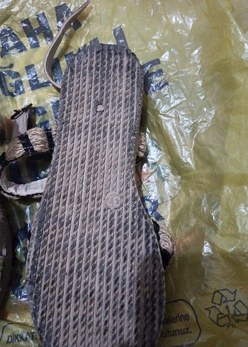 Kahverengi Yılan Desenli Dolgu Topuklu Kadın Sandalet - Görsel 2