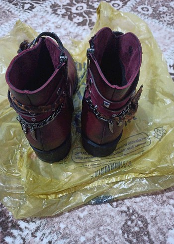 Bordo Deri Bohem Tarz Kadın Bot - Görsel 2