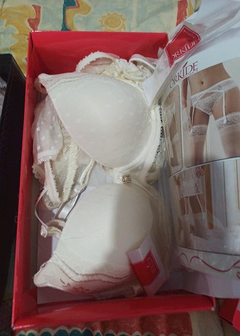 Vintage Desenli Pudra Pembe Sütyen - Görsel 2