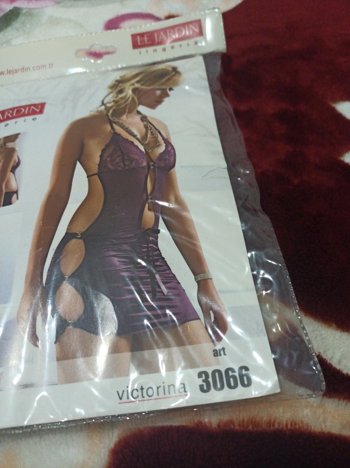 Bordo Desenli İnce Askılı Mini Kadın Pijama - Görsel 2