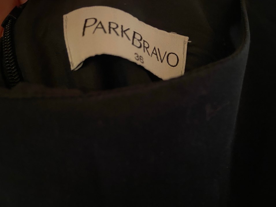 Siyah Kolsuz Midi Elbise - Görsel 2