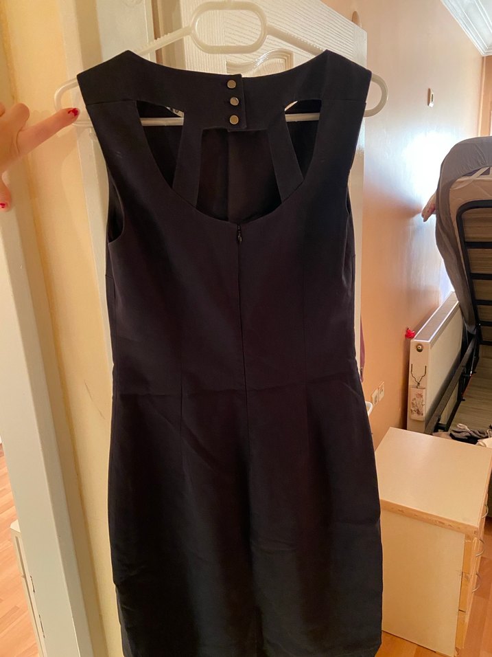 Siyah Kolsuz Midi Elbise - Görsel 3