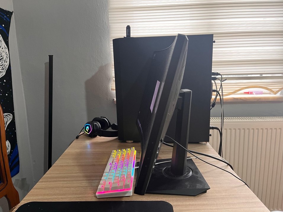 Siyah ASUS TUF Gaming Monitör 165hz - Görsel 2