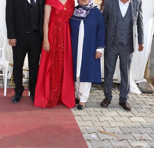 Kına elbisesi