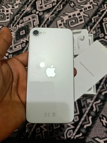 iPhone SE