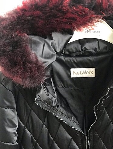 Network Network XS siyah mont bordo detaylı