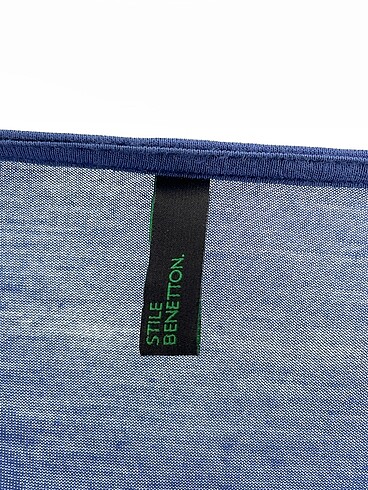 m Beden lacivert Renk Benetton Bluz %70 İndirimli.