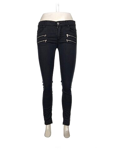 Stradivarius Skinny %70 İndirimli.