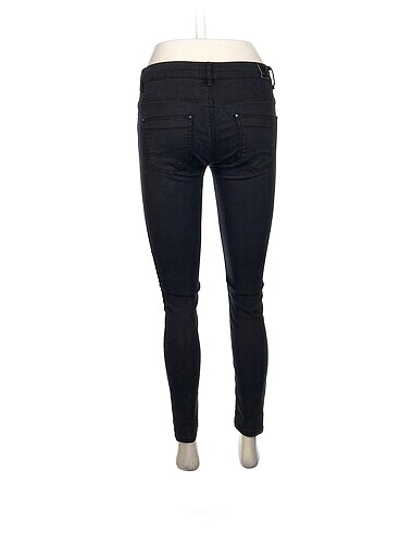36 Beden Stradivarius Skinny %70 İndirimli.