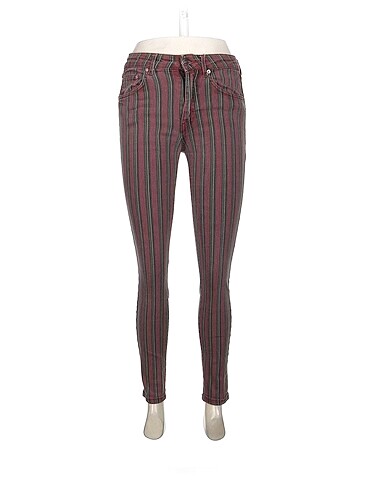 Pull and Bear Skinny %70 İndirimli.