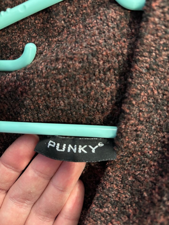 Uzun Kahverengi Boğazlı Örgü Kadın Kazak - Görsel 3