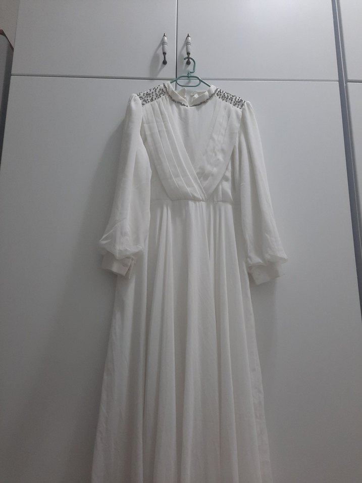 Beyaz Uzun abiye elbise - Görsel 3