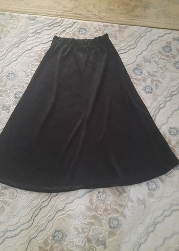 Siyah Uzun Dökümlü Gotik Etek
