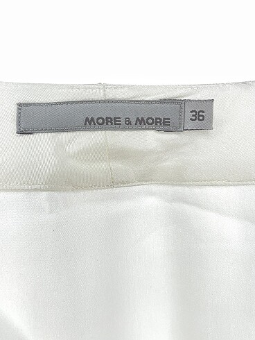 36 Beden beyaz Renk More&More Bluz %70 İndirimli.