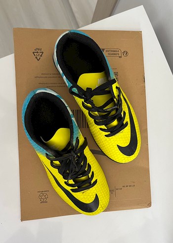 Erkek Renkli Futbol Ayakkabısı Velcro Bağcıklı - Görsel 3