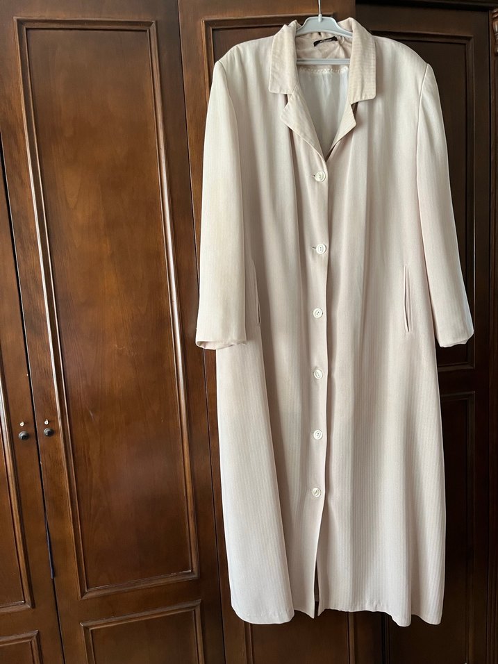 Bej Düğmeli Uzun Kadın pardesü - Görsel 2