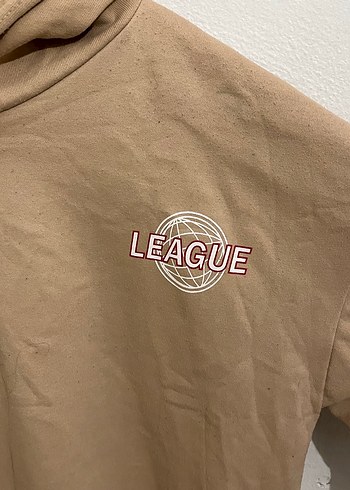 s Beden ten rengi Renk Zincir Detaylı Bej Baskılı Kadın Sweatshirt