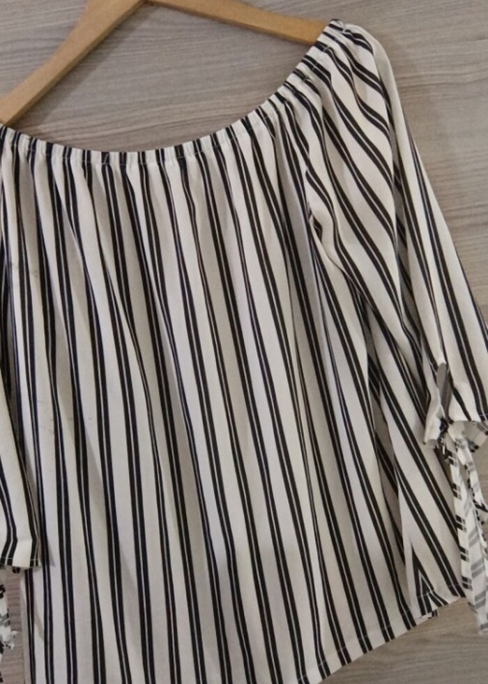 Ambar siyah çizgili bluz - Görsel 5