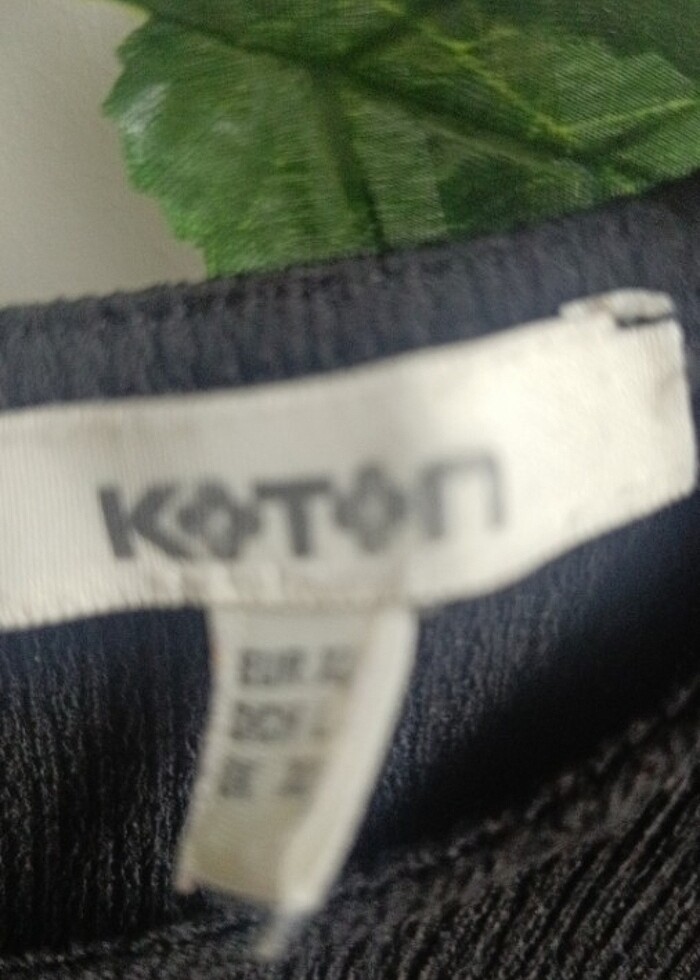 Balon kollu siyah bluz - Görsel 3