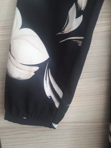 Only çiçek desenli bel ve kolları büzgülü yazlık elbise - Görsel 3