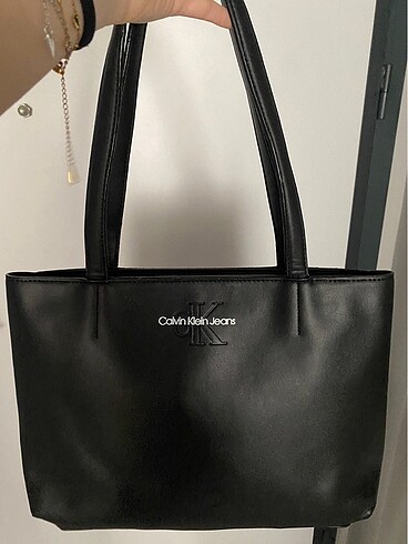 Calvin Klein çanta