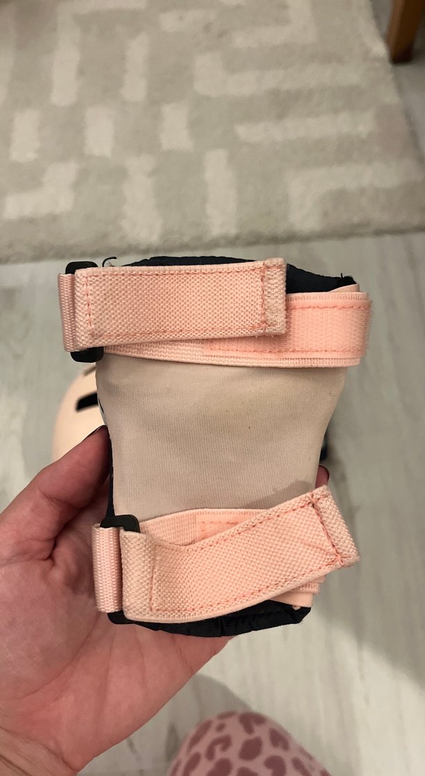 Pembe paten Kaskı ve Dirsek Koruyucu - Görsel 2